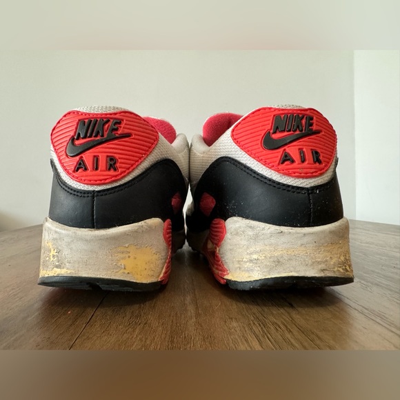 Nike Air Max ‘90 - Picture 6 of 9